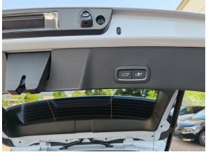 VOLVO XC40 CORE B3 KM ZERO 08/2026 5 ANNI DI GARANZIA